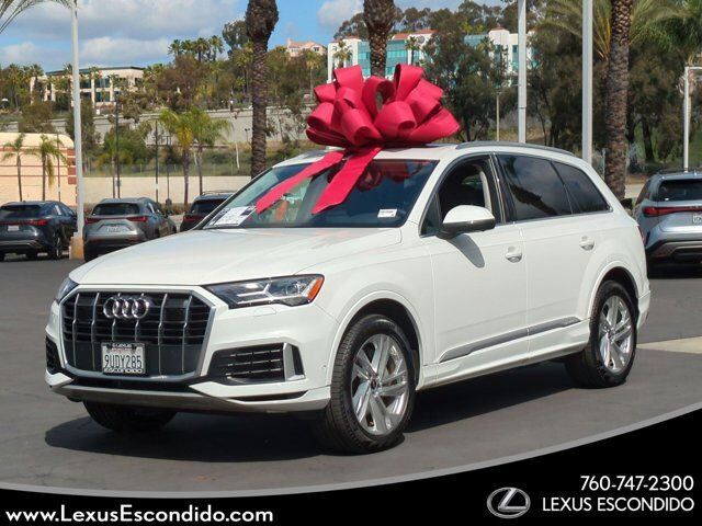 2023 AUDI Q7