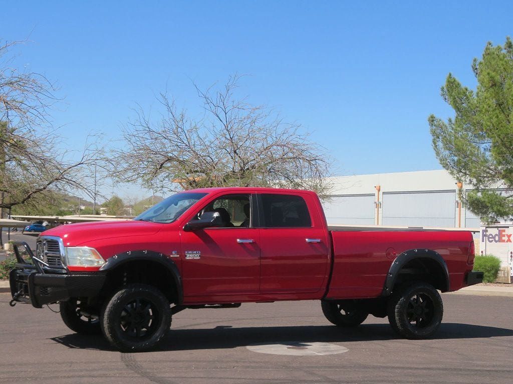 2011 DODGE Ram