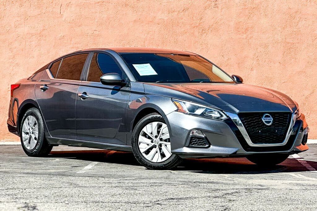 2020 NISSAN Altima
