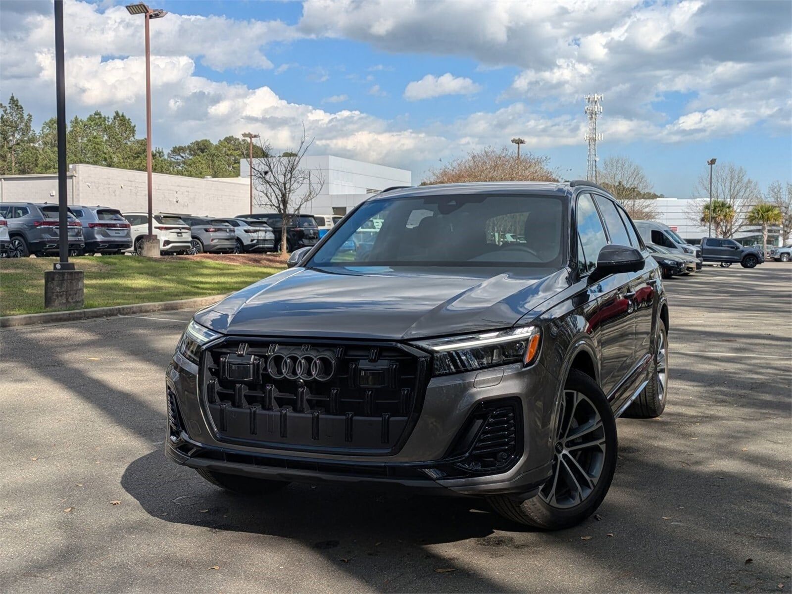 2025 AUDI Q7