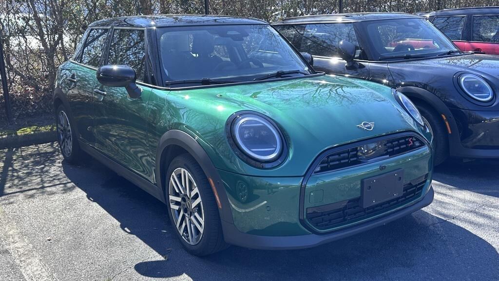2025 MINI Hardtop