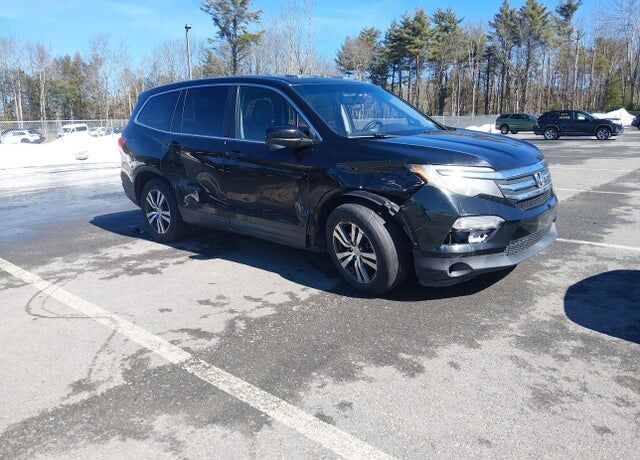 2017 HONDA Pilot