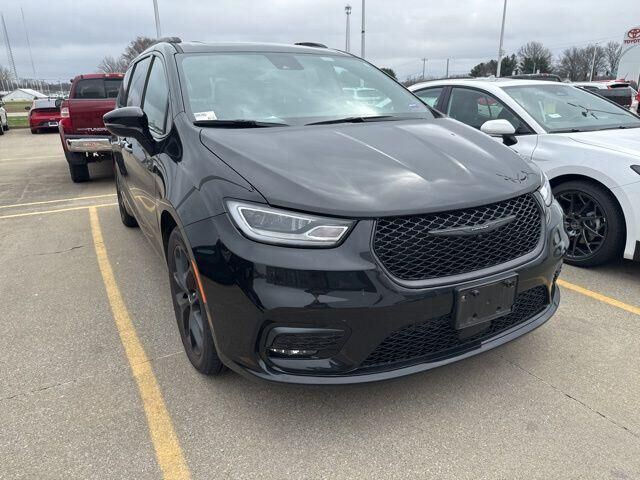 2025 CHRYSLER Pacifica