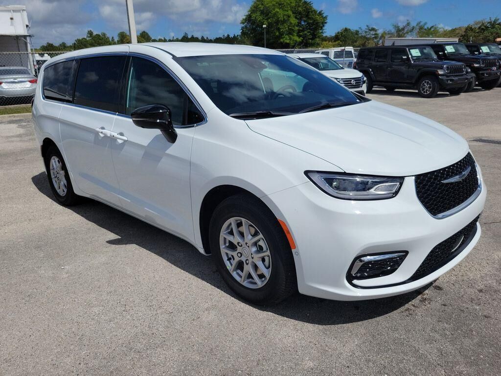 2026 CHRYSLER Pacifica