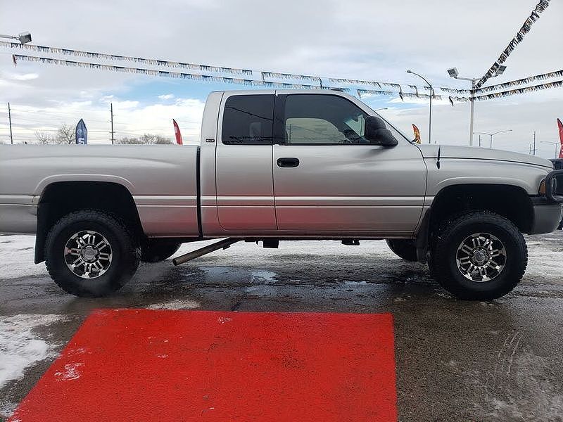 2001 DODGE Ram