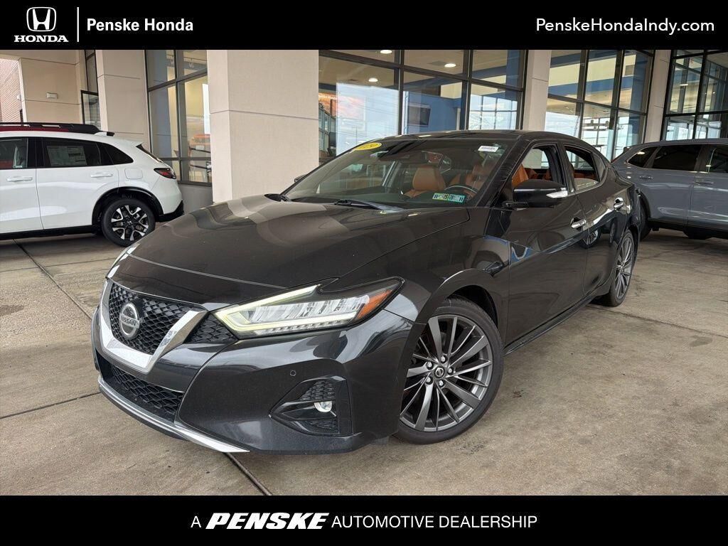 2019 NISSAN Maxima