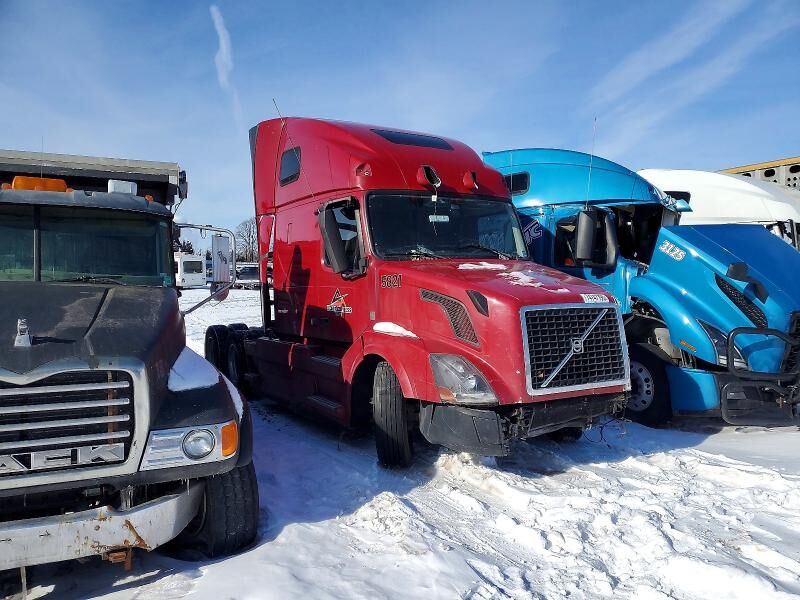 2017 VOLVO TRUCK VNL