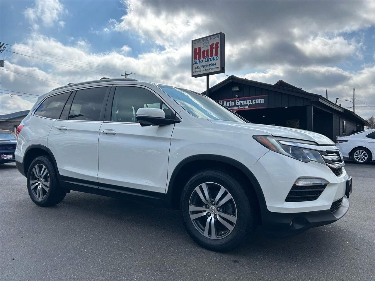 2017 HONDA Pilot