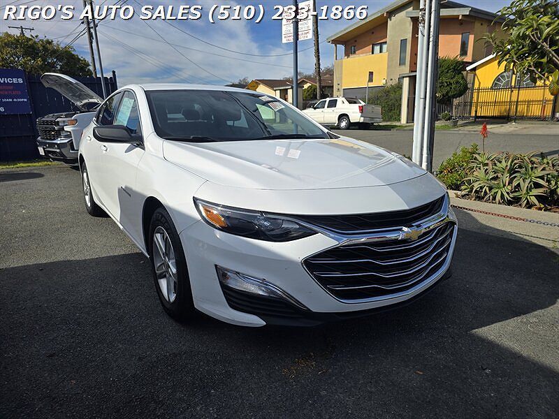 2023 CHEVROLET Malibu