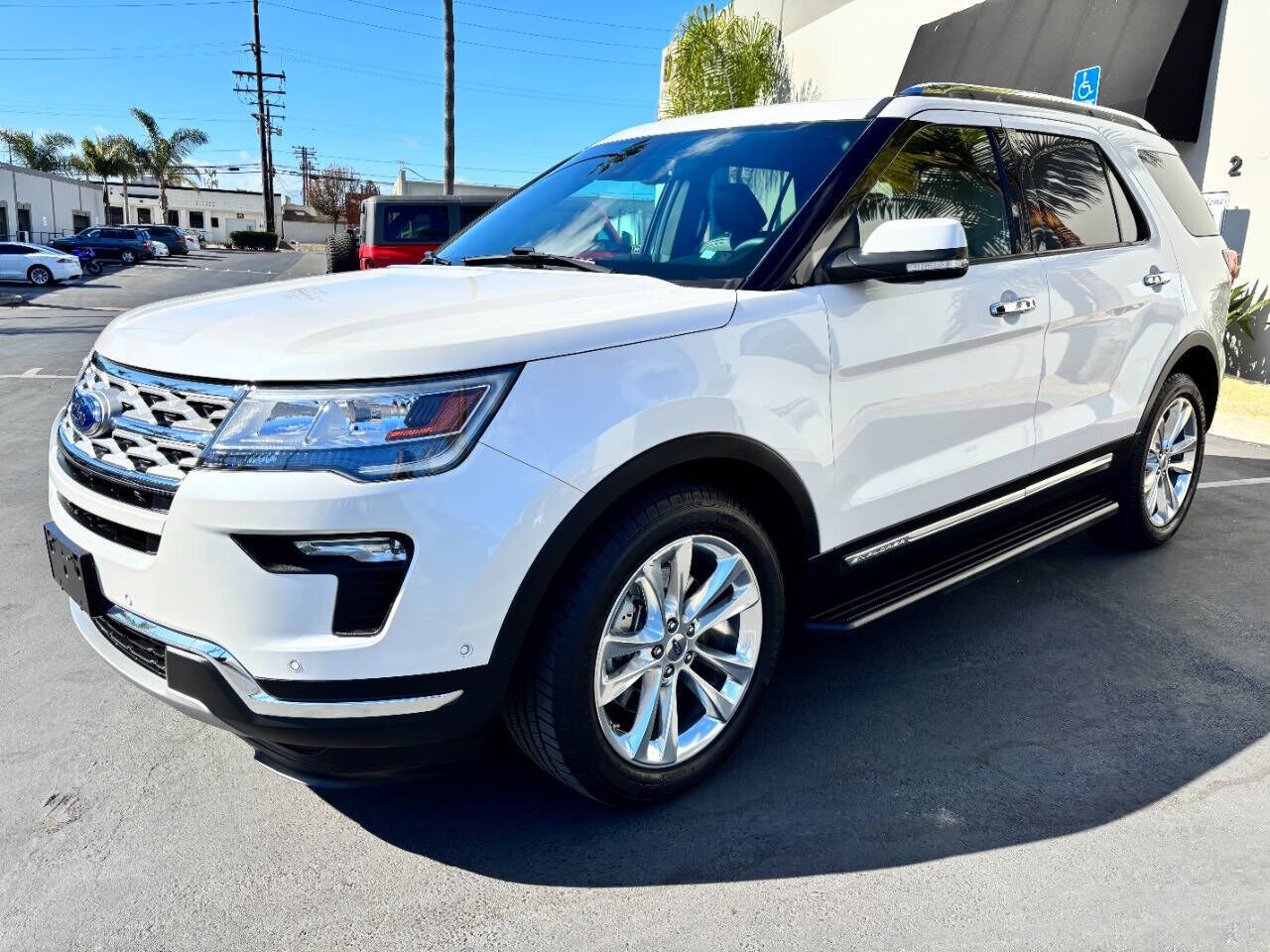 2018 FORD Explorer
