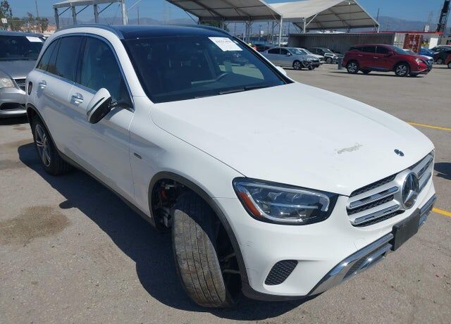 2020 MERCEDES-BENZ GLC-Class