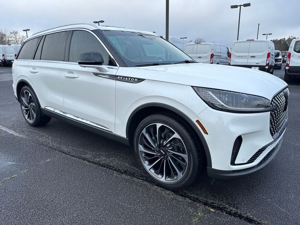 2025 LINCOLN Aviator