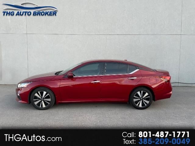 2022 NISSAN Altima