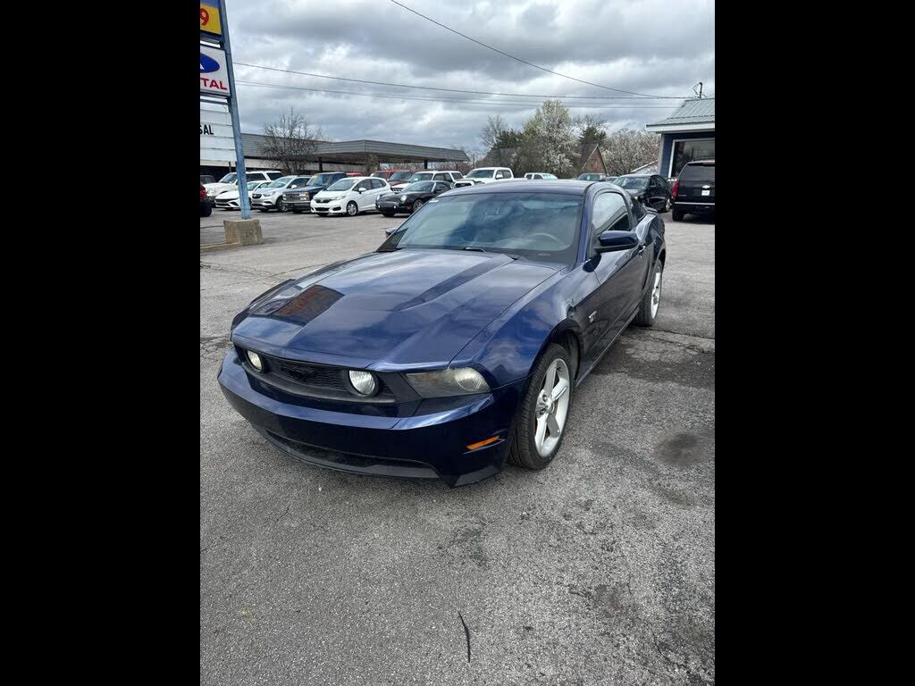 2010 FORD Mustang