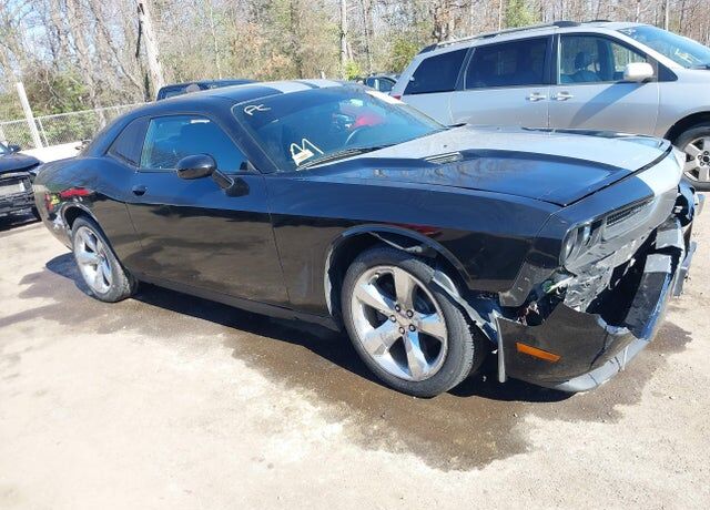 2014 DODGE Challenger