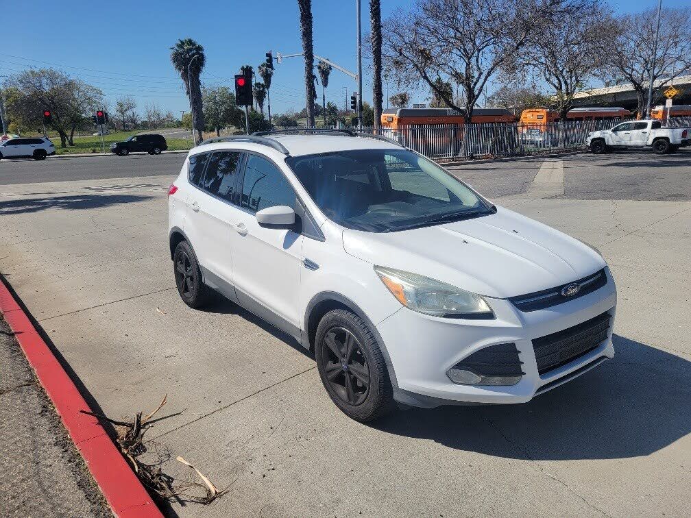 2016 FORD Escape