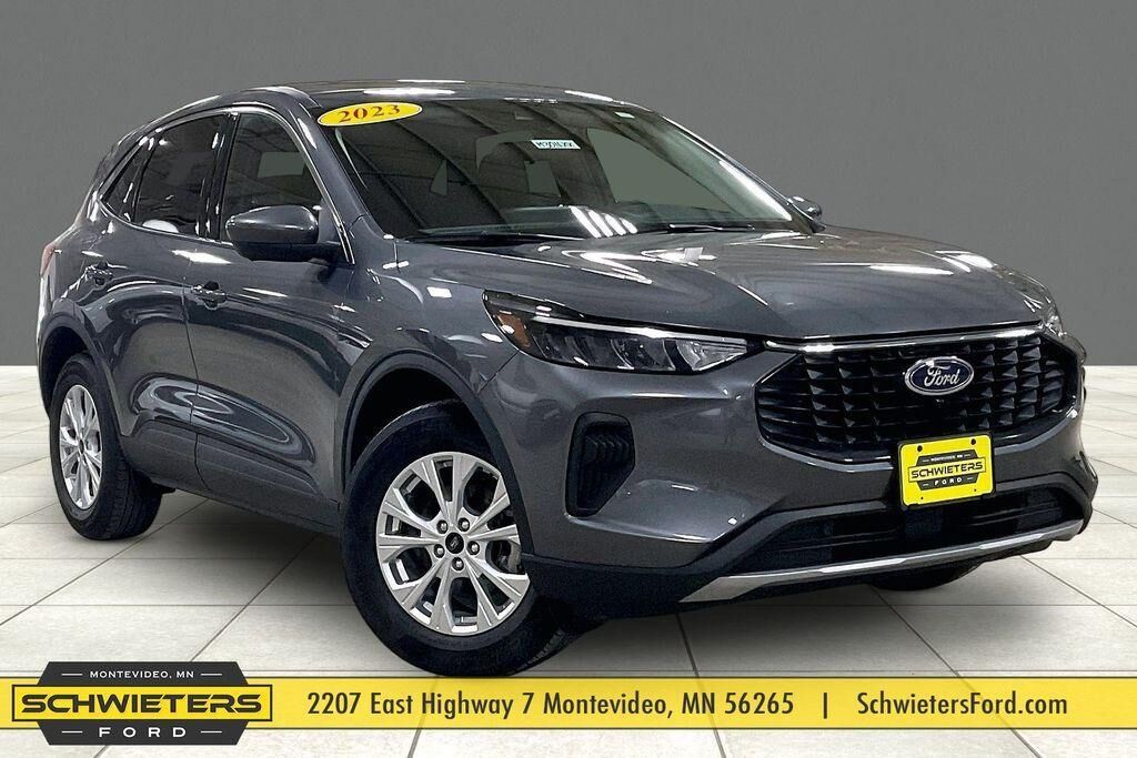 2023 FORD Escape