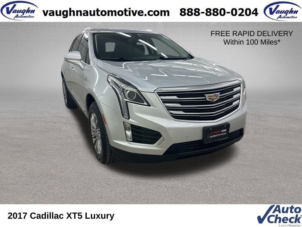 2017 CADILLAC XT5