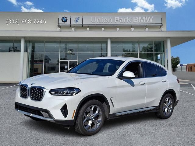 2025 BMW X4