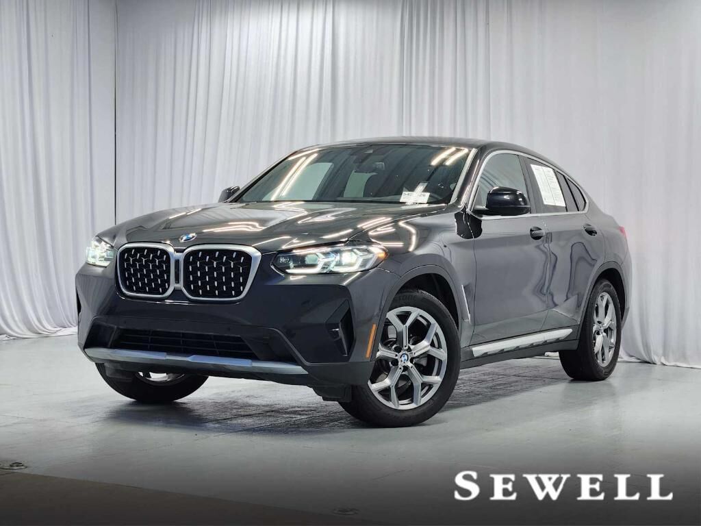 2025 BMW X4