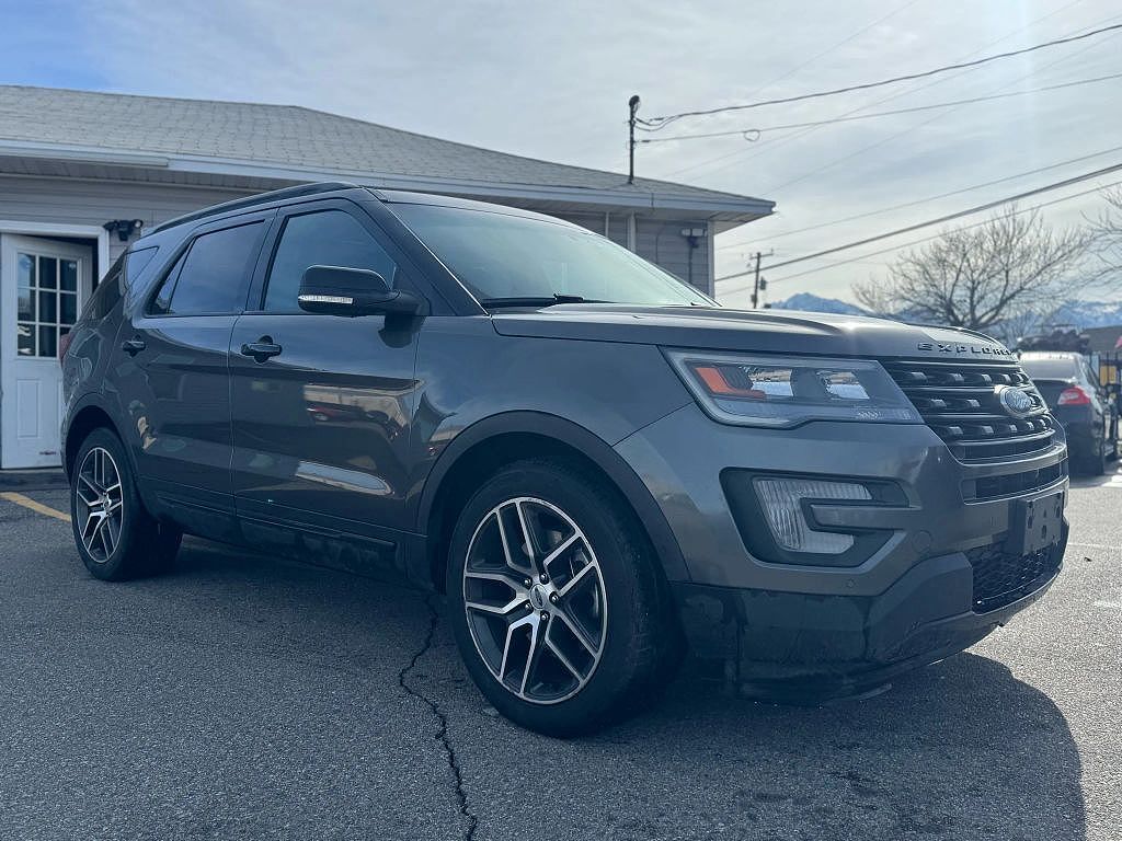 2016 FORD Explorer