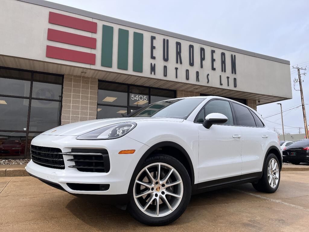 2020 PORSCHE Cayenne