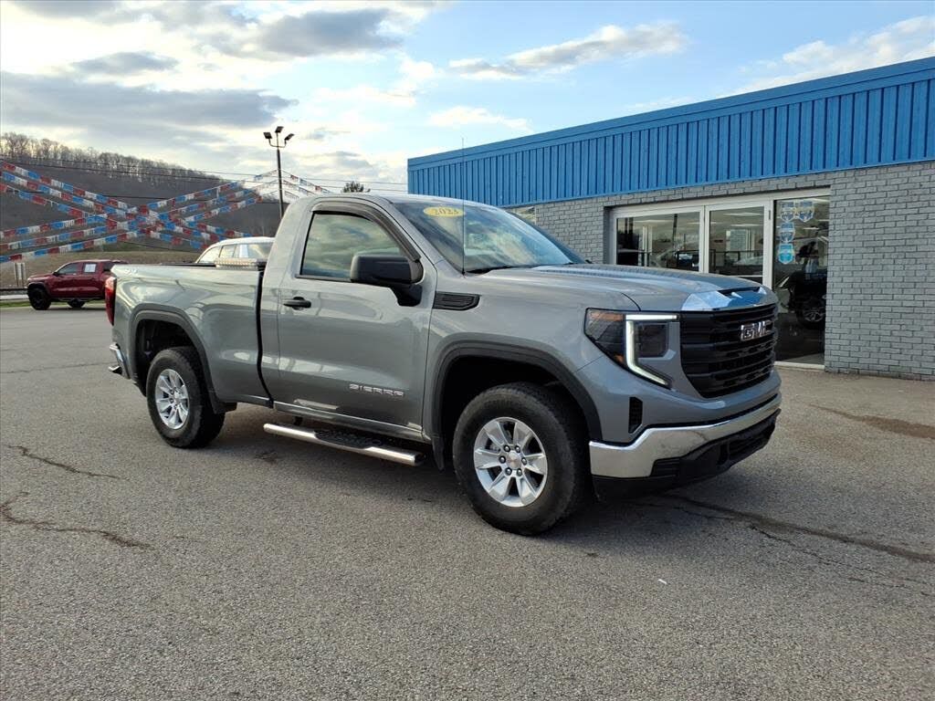 2023 GMC Sierra