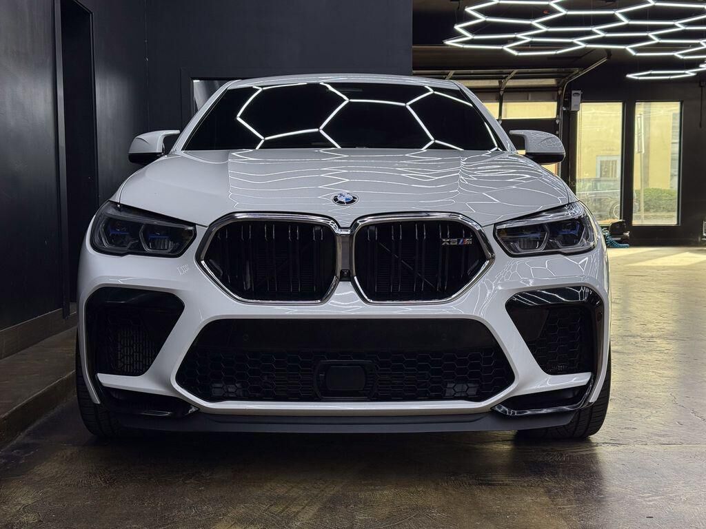 2021 BMW X6