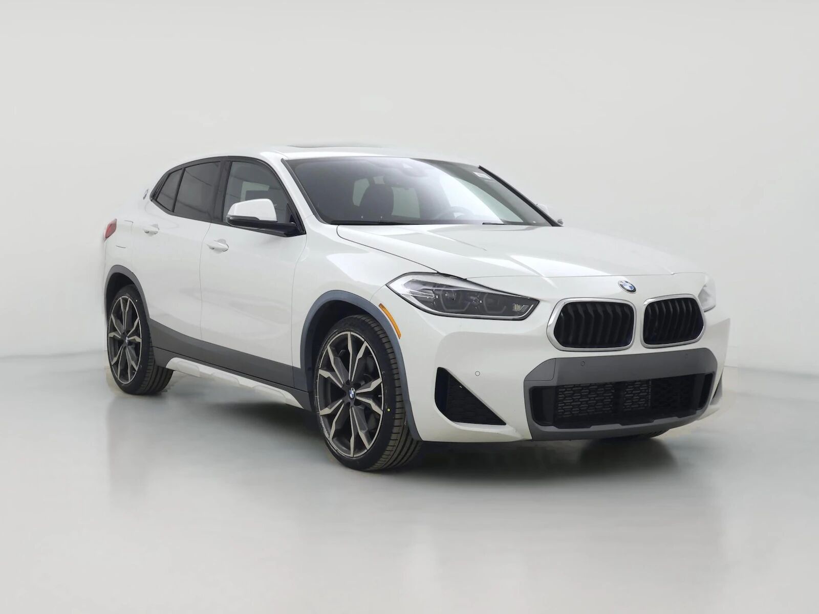2022 BMW X2