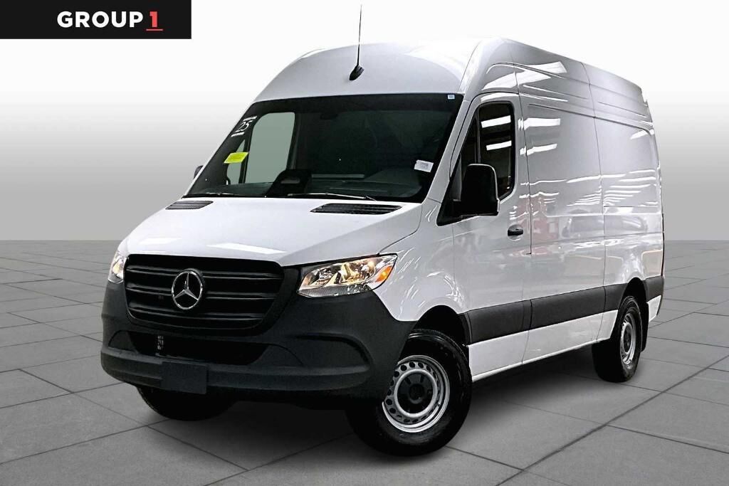 2025 MERCEDES-BENZ Sprinter