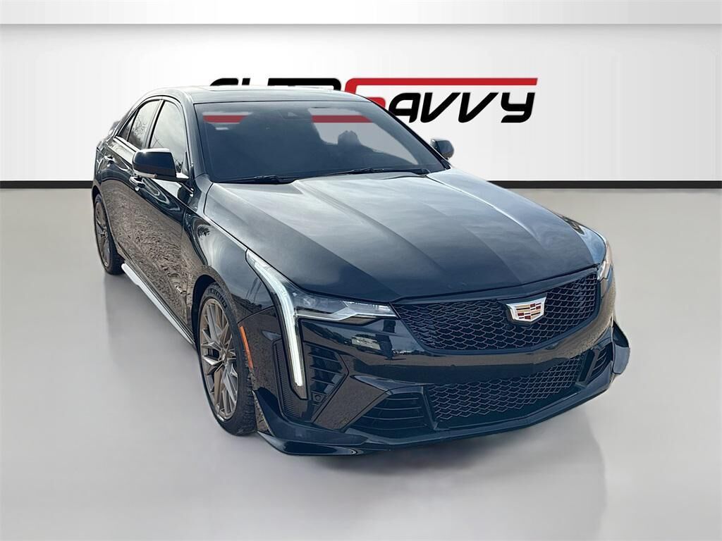 2022 CADILLAC CT4