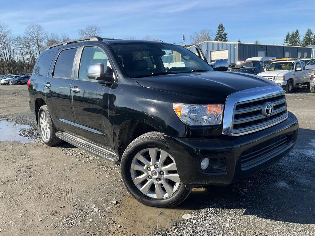 2016 TOYOTA Sequoia