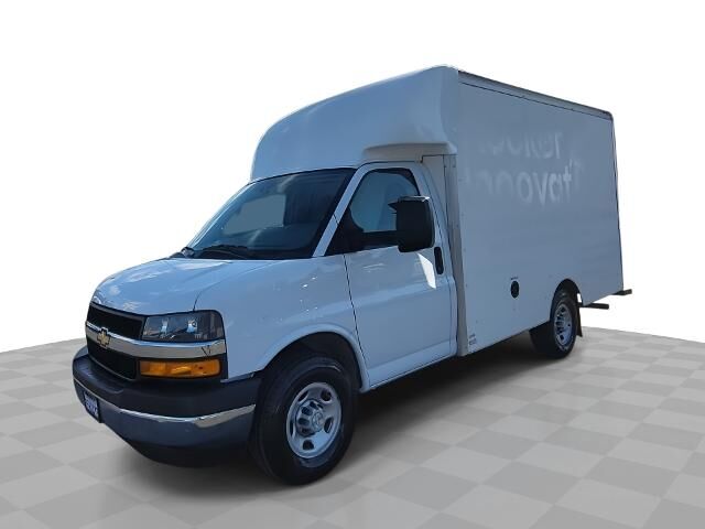 2022 CHEVROLET Express