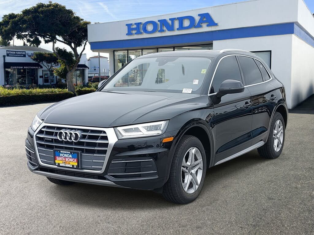 2018 AUDI Q5