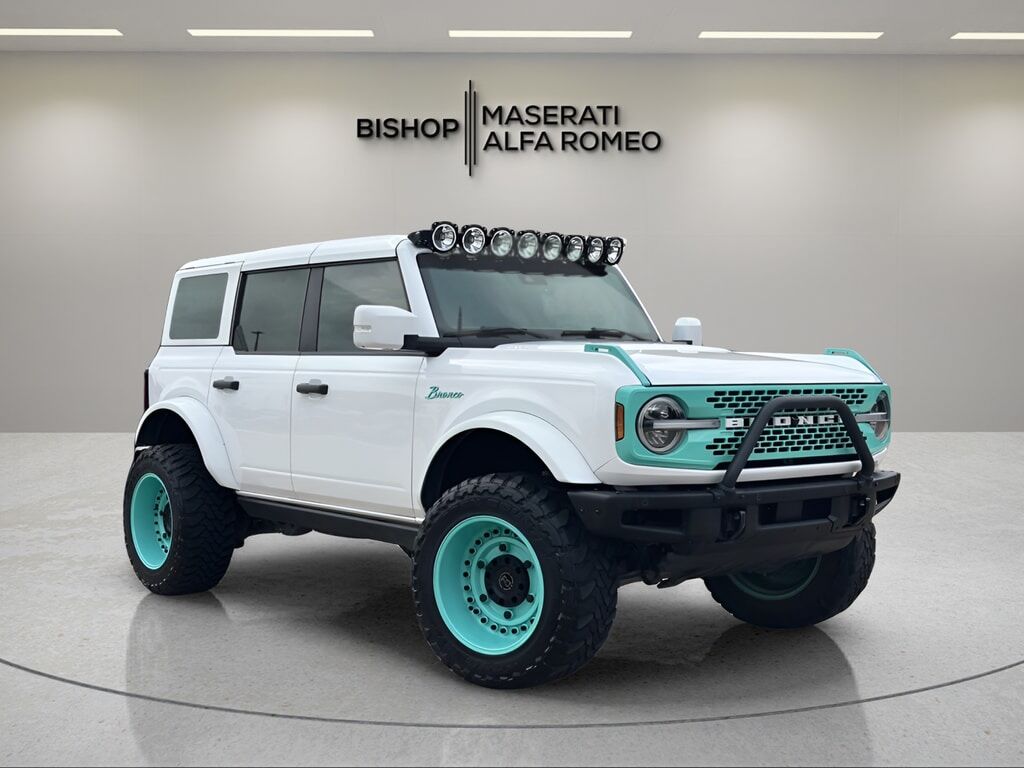 2022 FORD Bronco