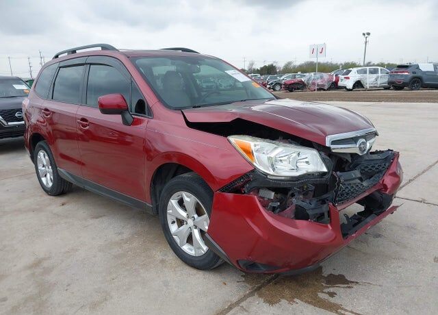 2016 SUBARU Forester