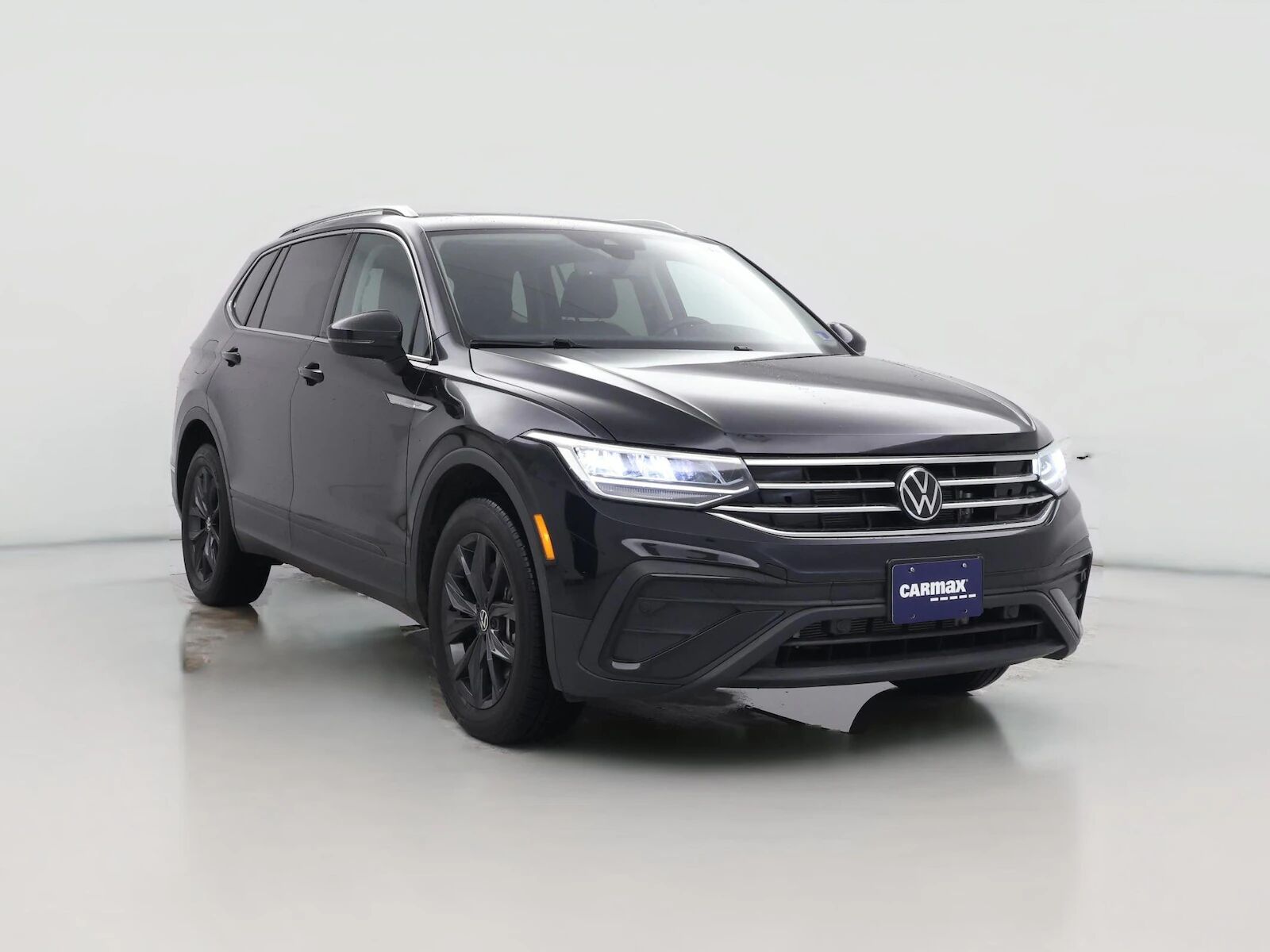 2024 VOLKSWAGEN Tiguan 4Motion