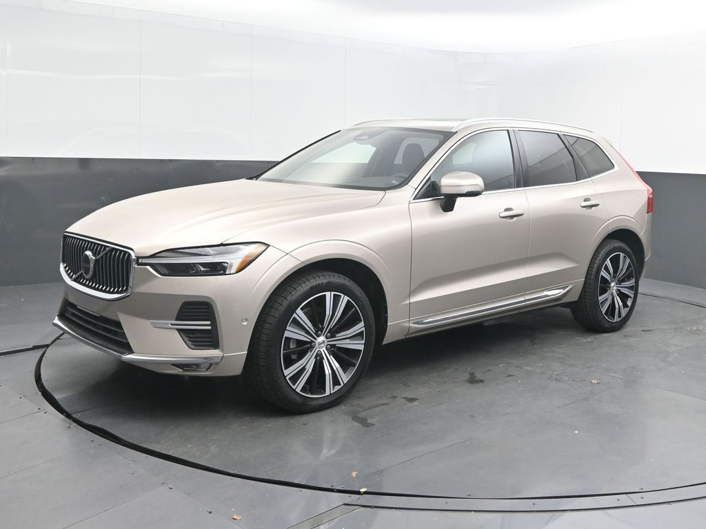 2023 VOLVO XC60