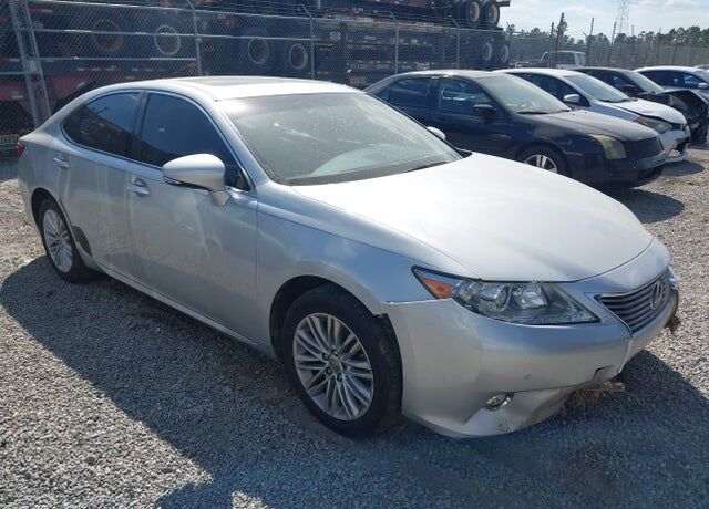 2015 LEXUS ES