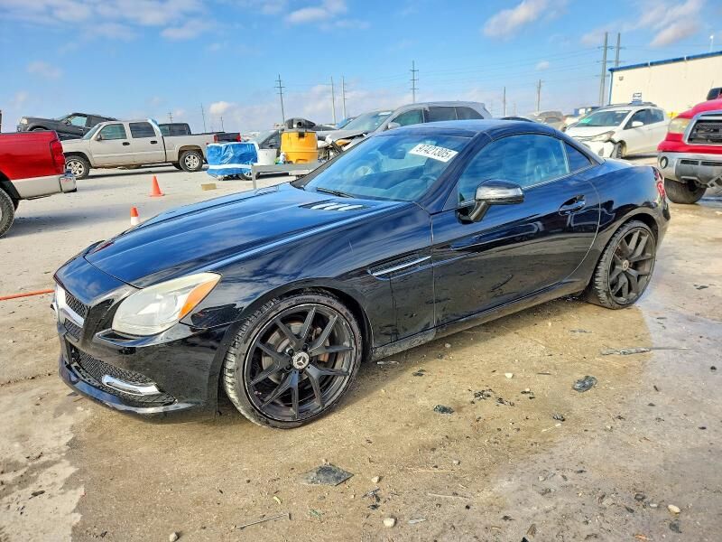 2015 MERCEDES-BENZ SLK-Class