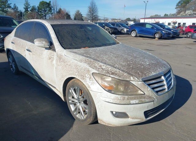 2010 HYUNDAI Genesis