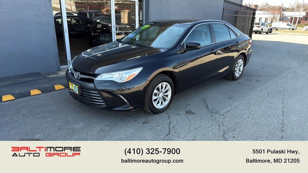 2017 TOYOTA Camry