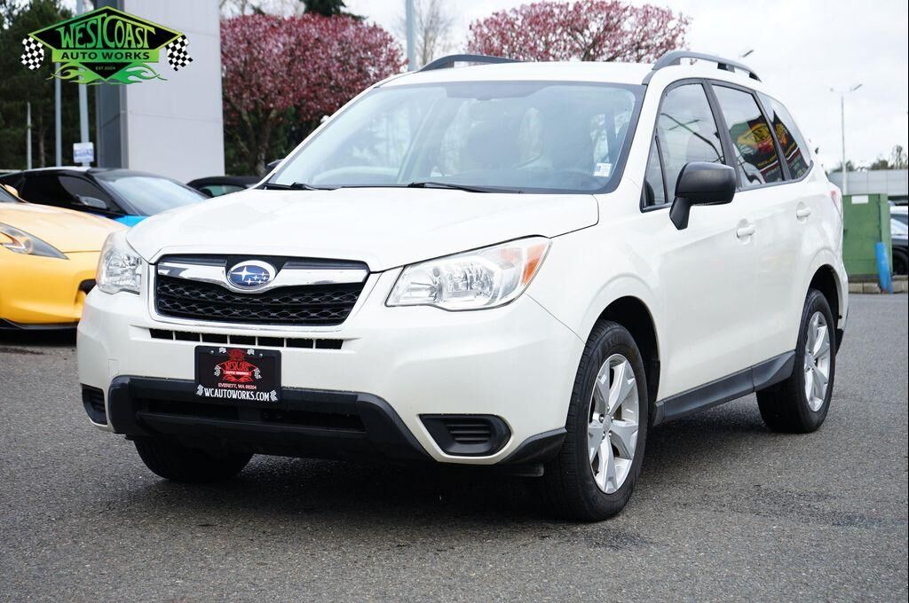 2015 SUBARU Forester
