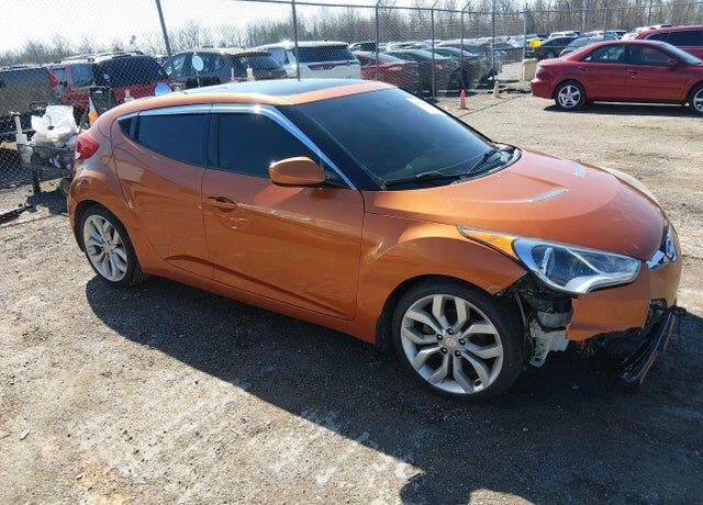 2012 HYUNDAI Veloster