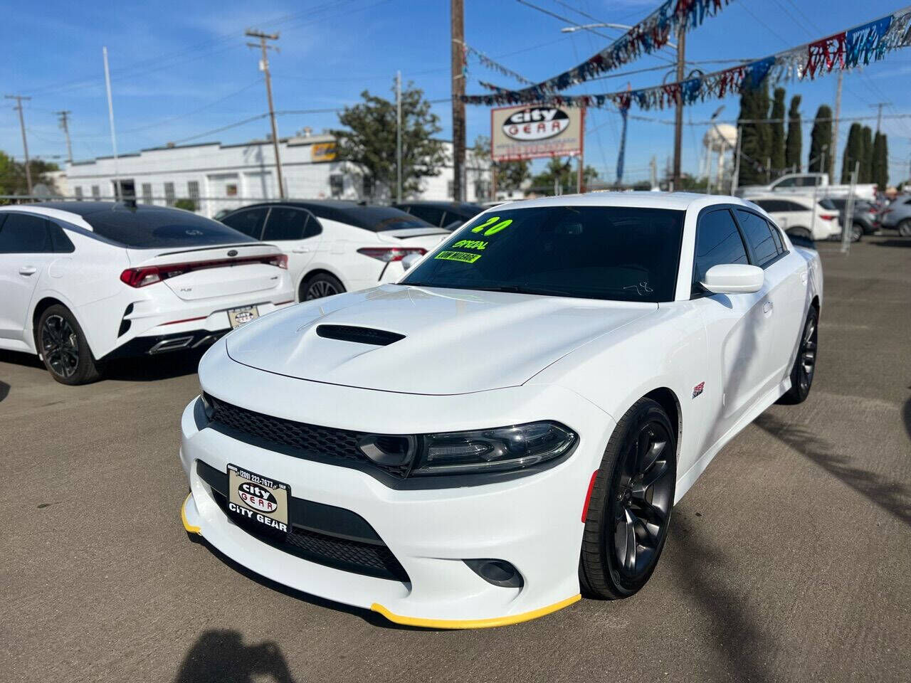 2020 DODGE Charger