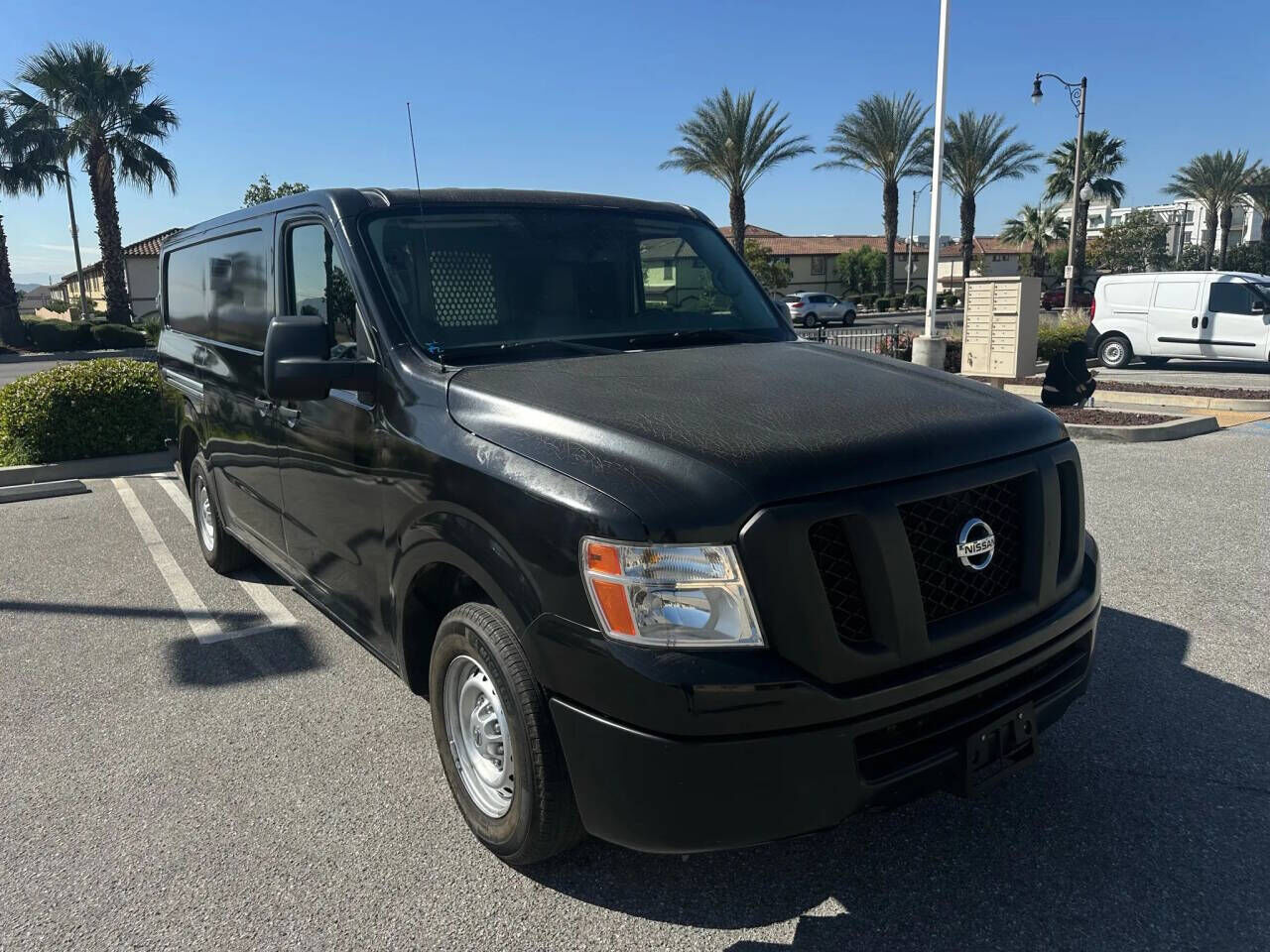 2016 NISSAN NV