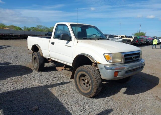 2000 TOYOTA Tacoma
