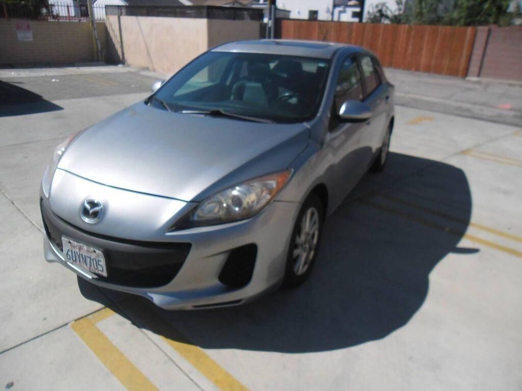 2012 MAZDA Mazda3