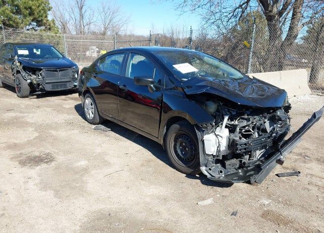 2025 NISSAN Versa