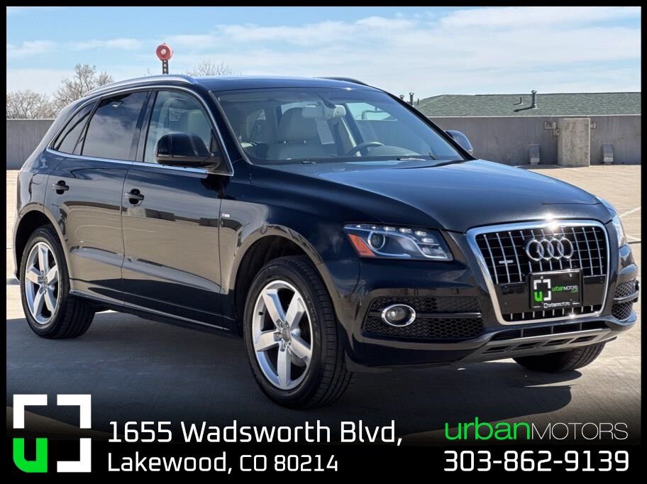 2011 AUDI Q5
